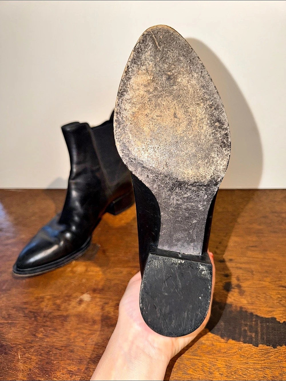 VINCE. Ari Leather Chelsea Boot. Black Pointed-Toe Ankle Boots - Picture 5 of 5